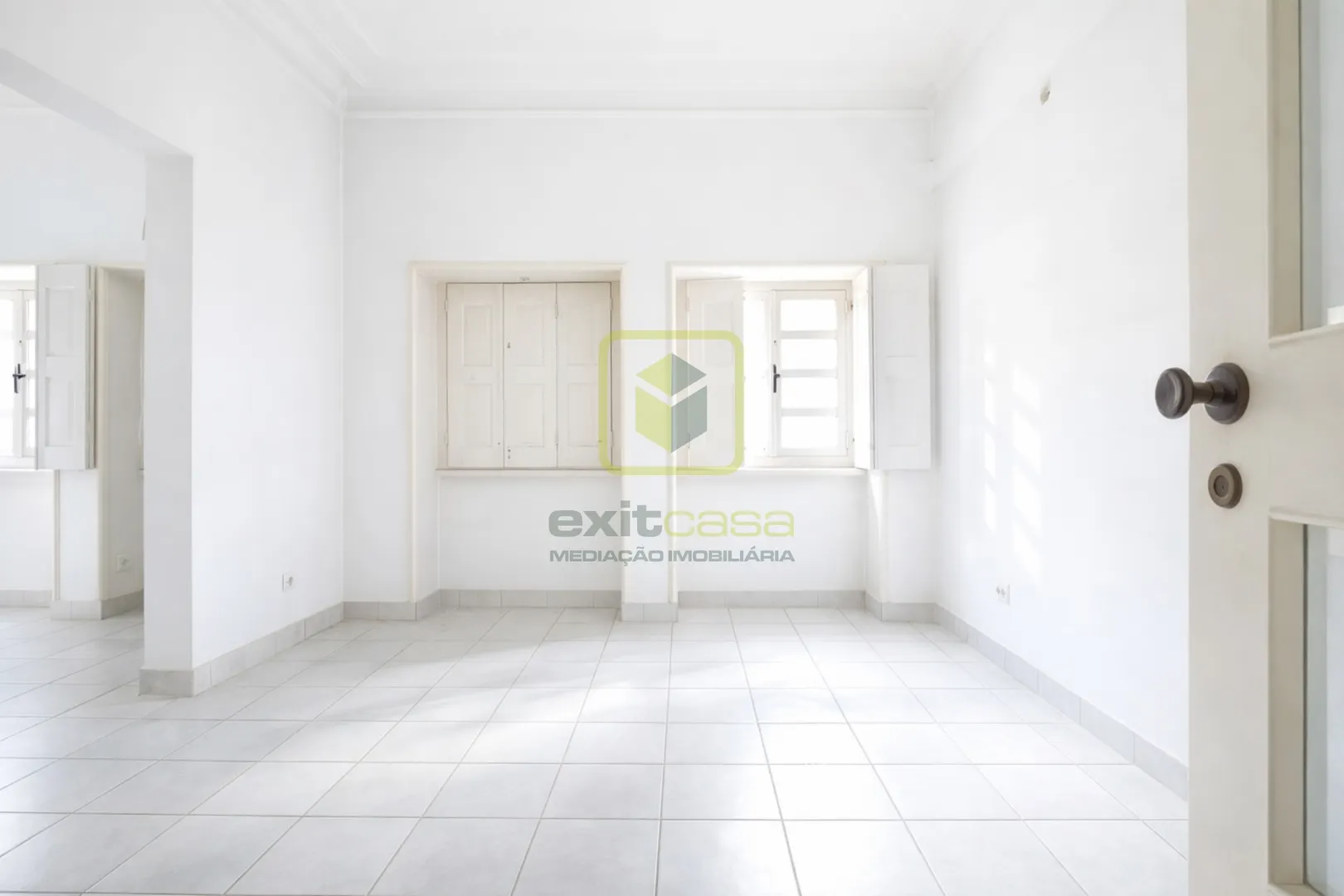 Apartamento T5 - Gl�ria, Aveiro, Aveiro - Miniatura: 9/9