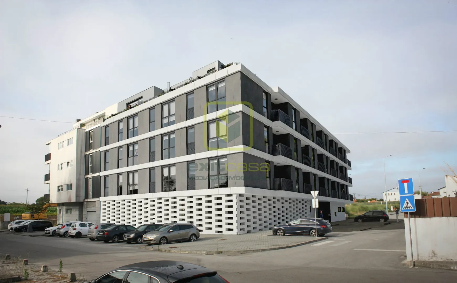 Apartamento T4 - S�o Bernardo, Aveiro, Aveiro - Miniatura: 8/9