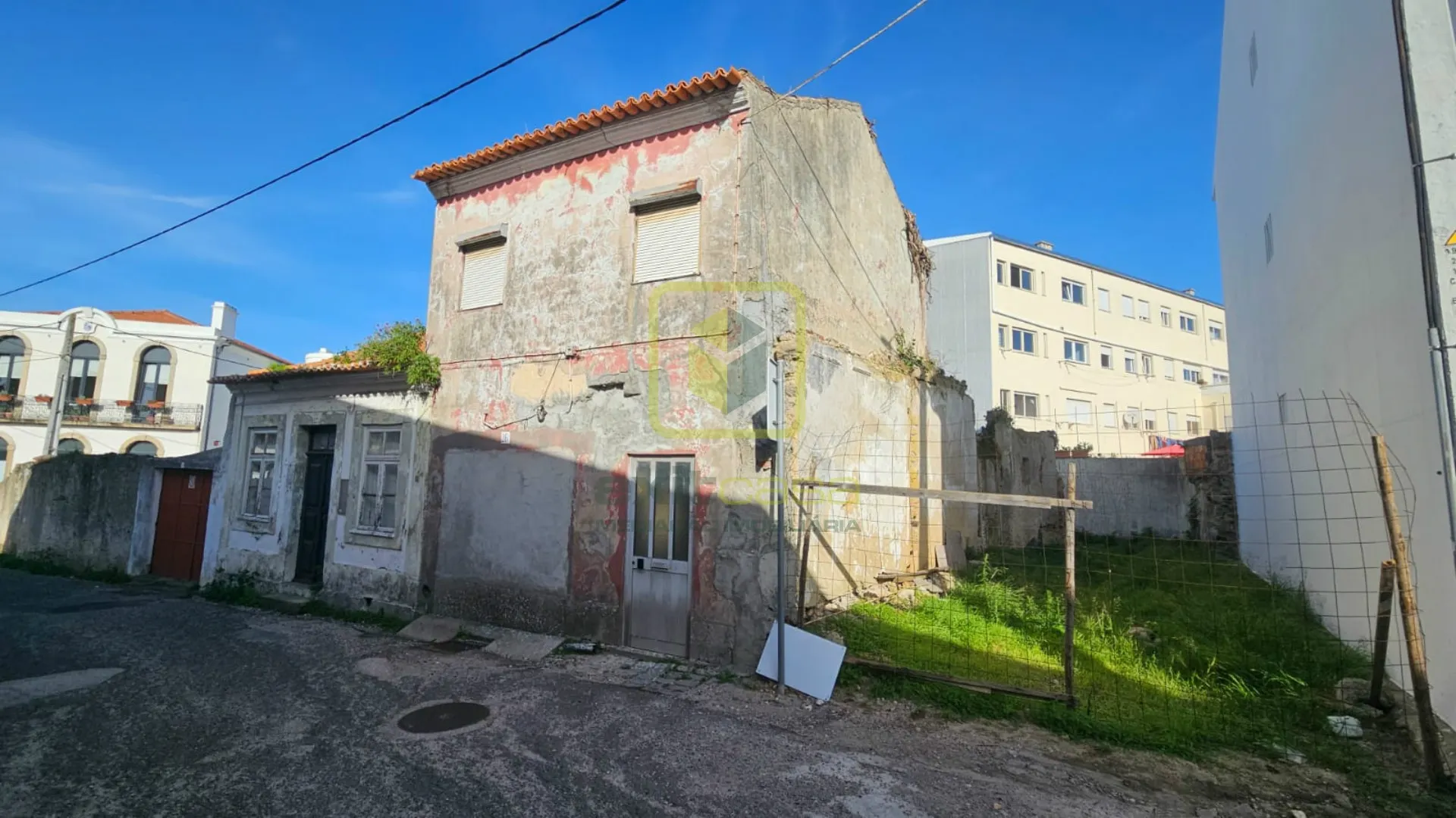 Moradia T3 - Esgueira, Aveiro, Aveiro - Miniatura: 1/6