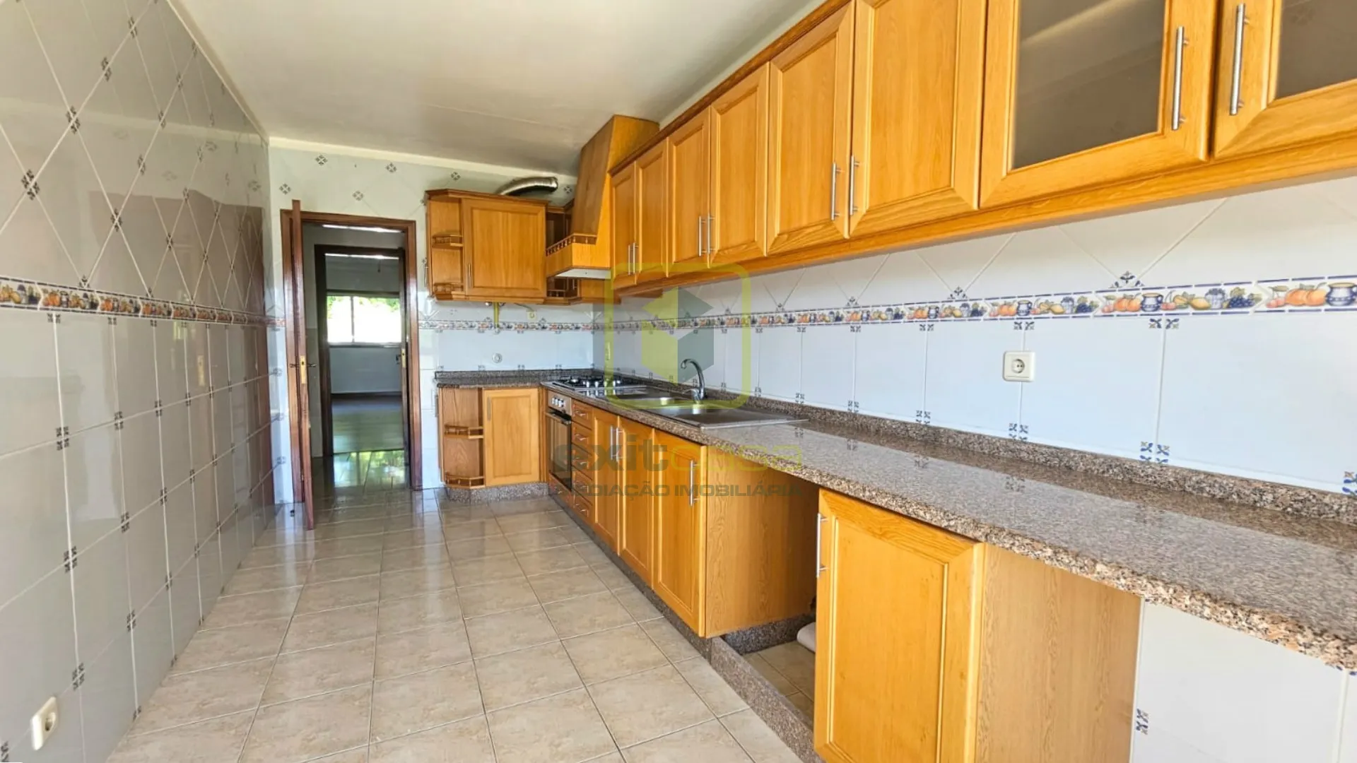 Apartamento T3 - Oliveira do Bairro, Oliveira do Bairro, Aveiro - Miniatura: 2/9