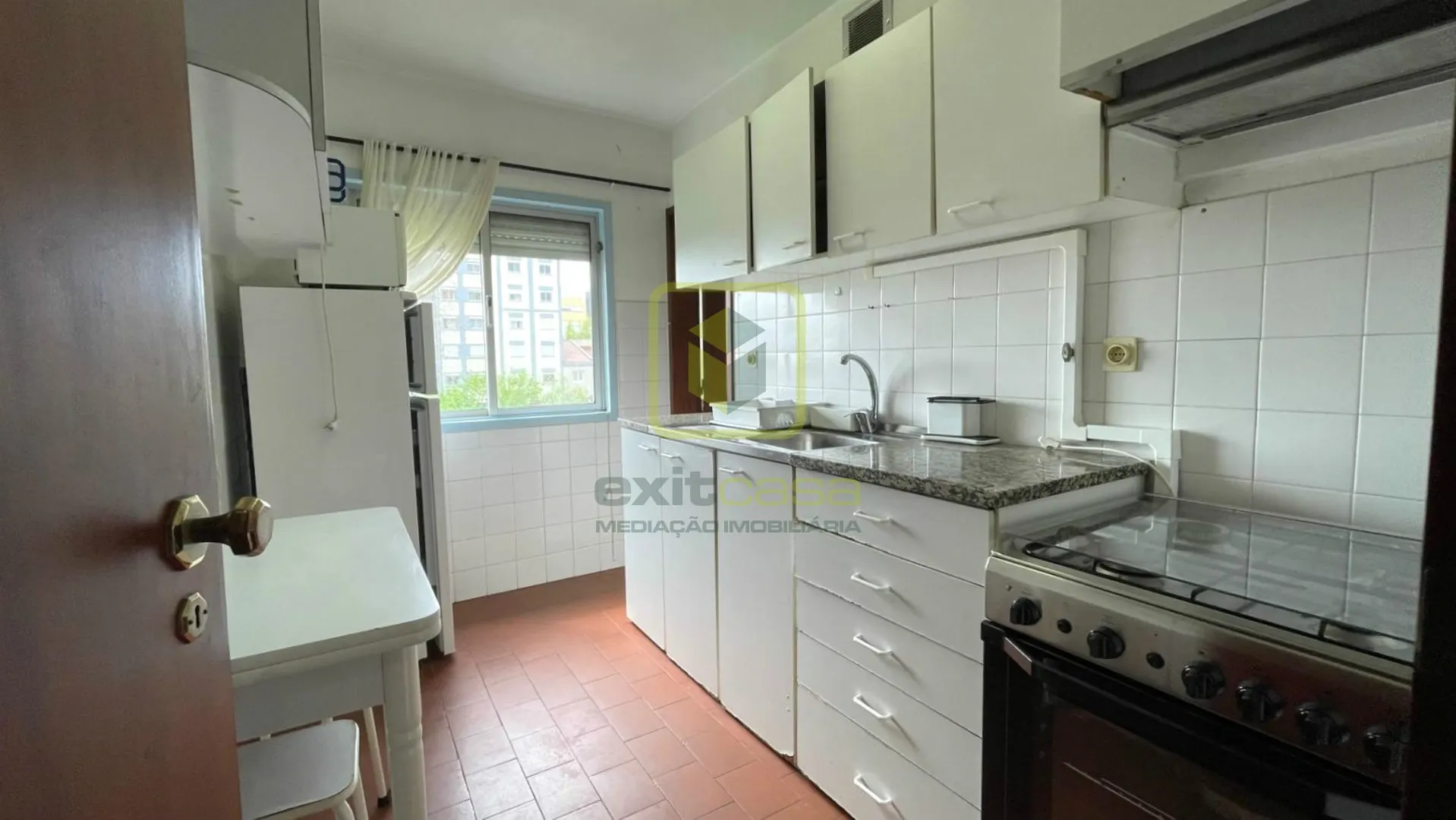 Apartamento T1 - Gl�ria, Aveiro, Aveiro - Miniatura: 4/9