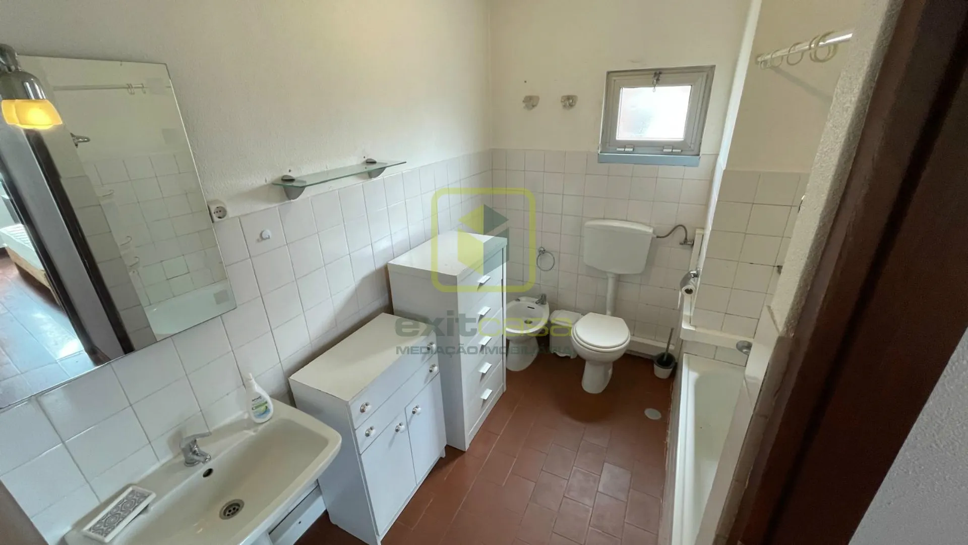 Apartamento T1 - Gl�ria, Aveiro, Aveiro - Miniatura: 7/9