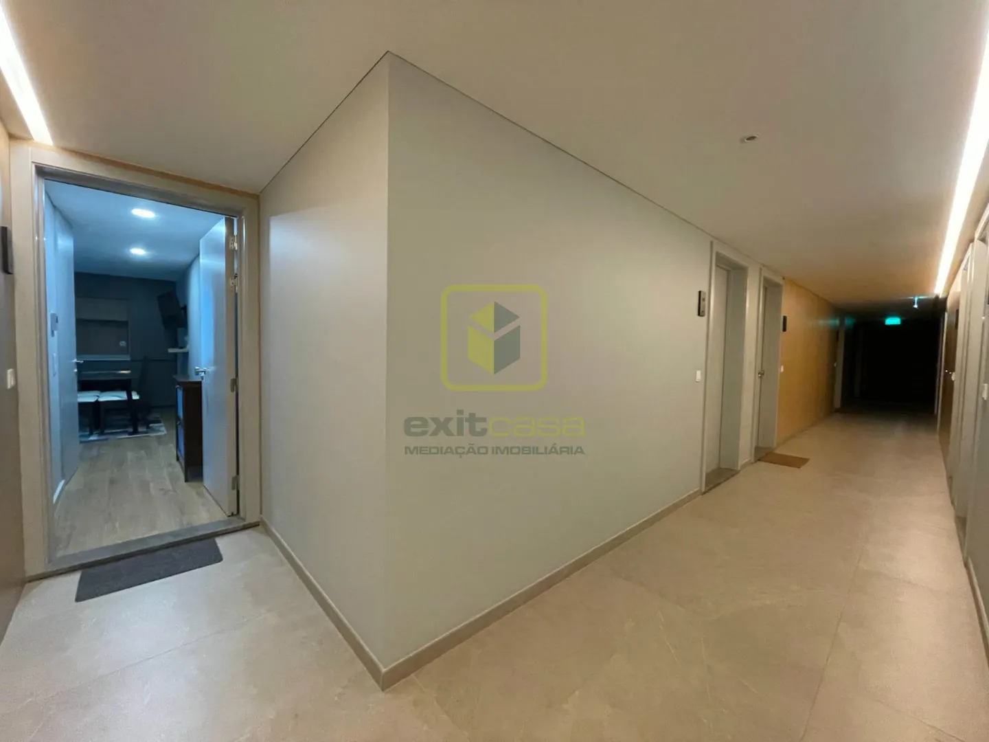 Apartamento T0 - Gl�ria, Aveiro, Aveiro - Miniatura: 7/9