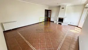Apartamento T3 - S�o Bernardo, Aveiro, Aveiro