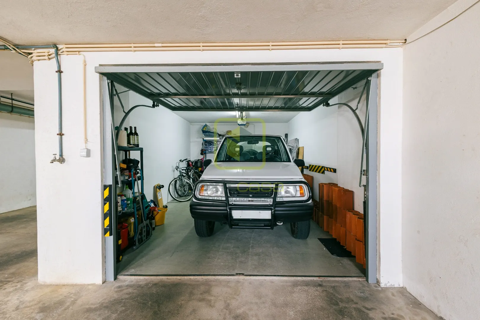Garagem T0 - Buarcos, Figueira da Foz, Coimbra - Miniatura: 1/5