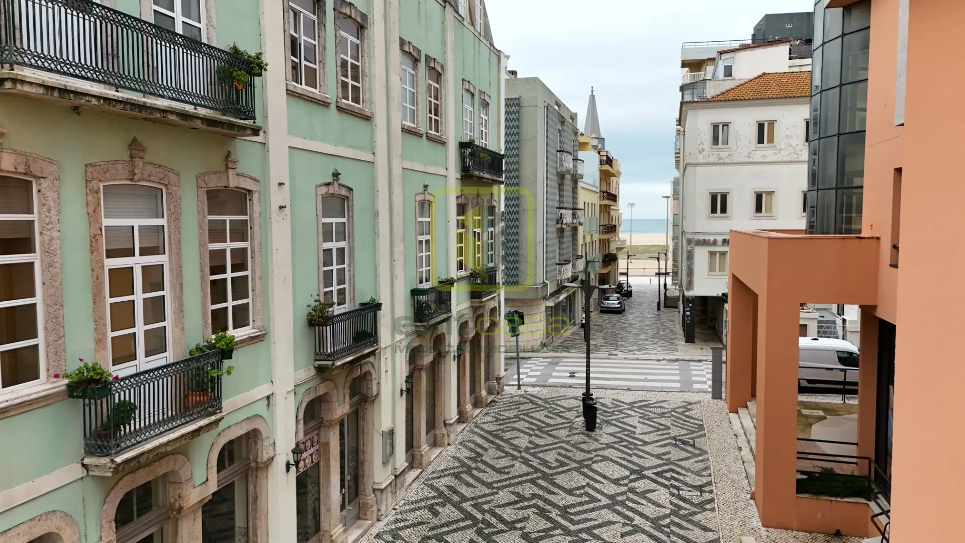 Garagem T0 - Buarcos, Figueira da Foz, Coimbra - Miniatura: 3/5