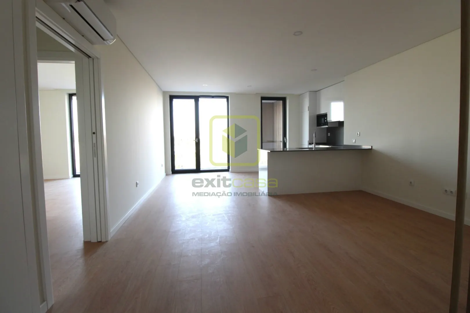 Apartamento T1 - Gl�ria, Aveiro, Aveiro - Miniatura: 1/9