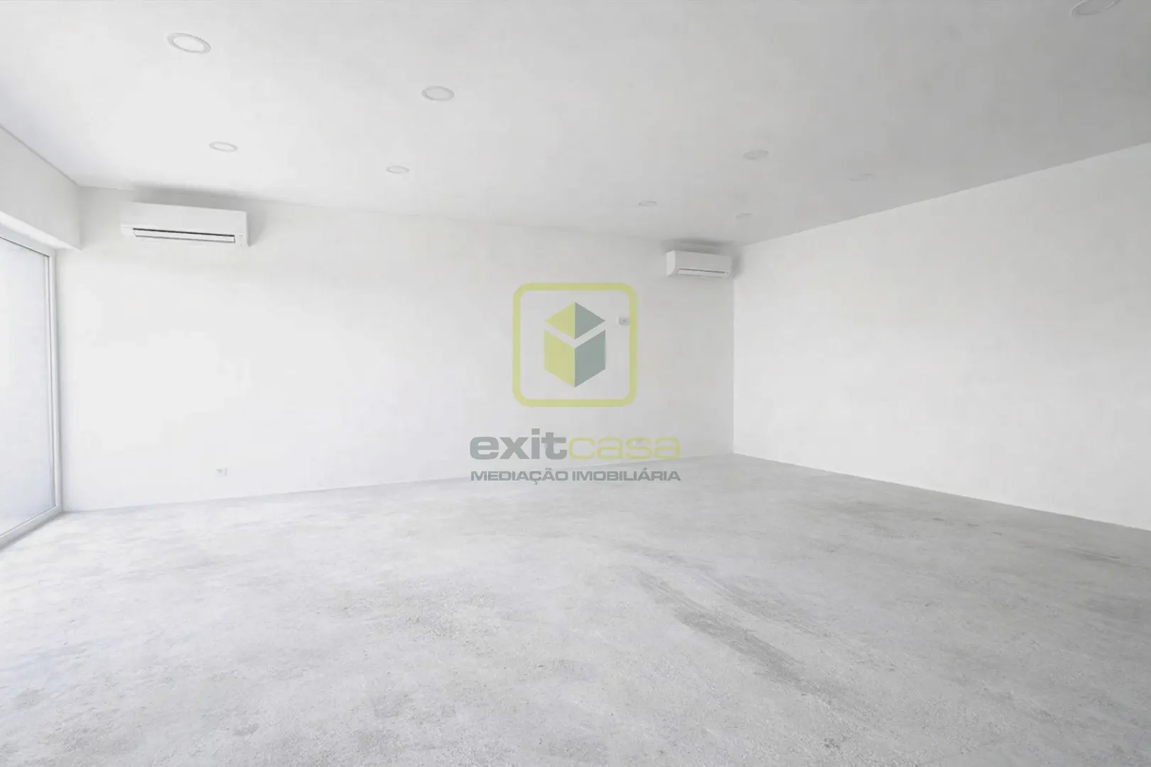 Moradia T3 - Cacia, Aveiro, Aveiro - Miniatura: 2/9