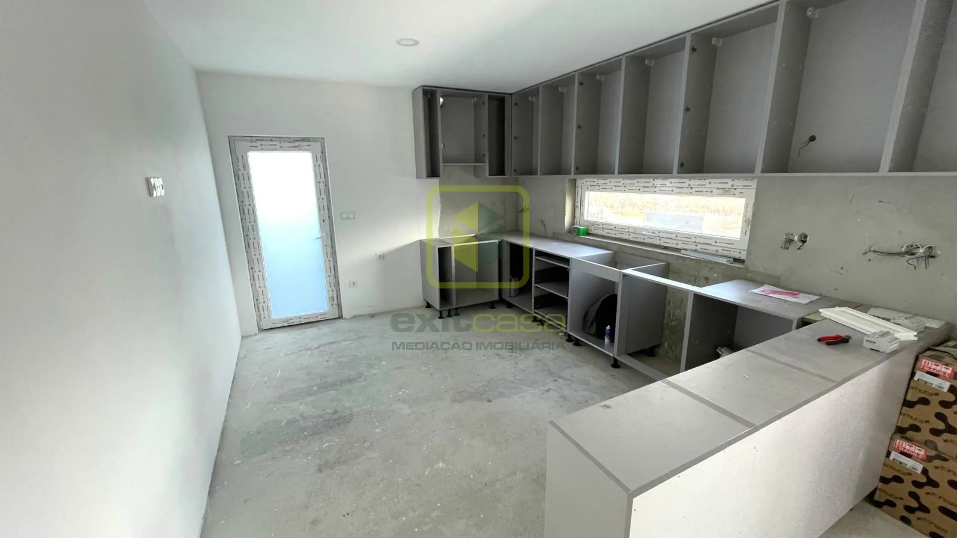 Moradia T3 - Cacia, Aveiro, Aveiro - Miniatura: 4/9