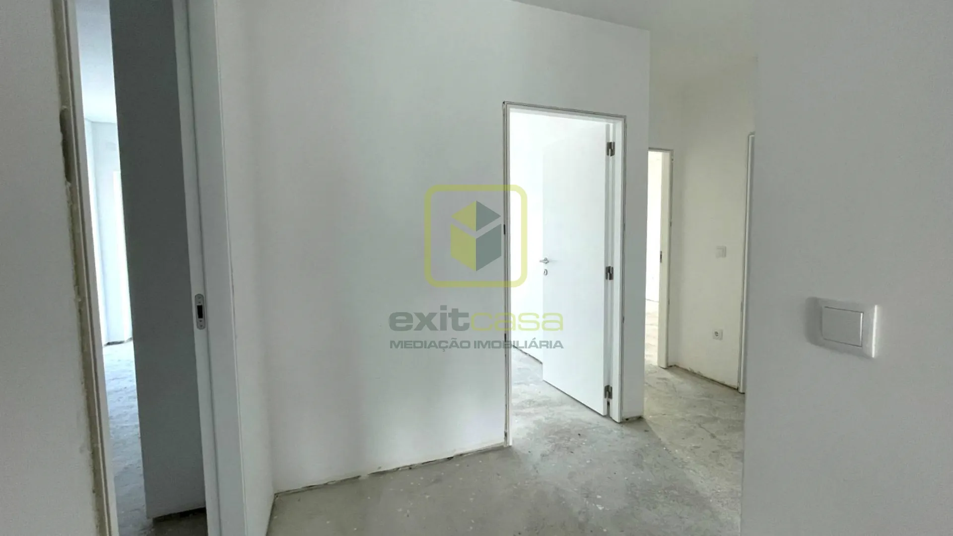 Moradia T3 - Cacia, Aveiro, Aveiro - Miniatura: 5/9