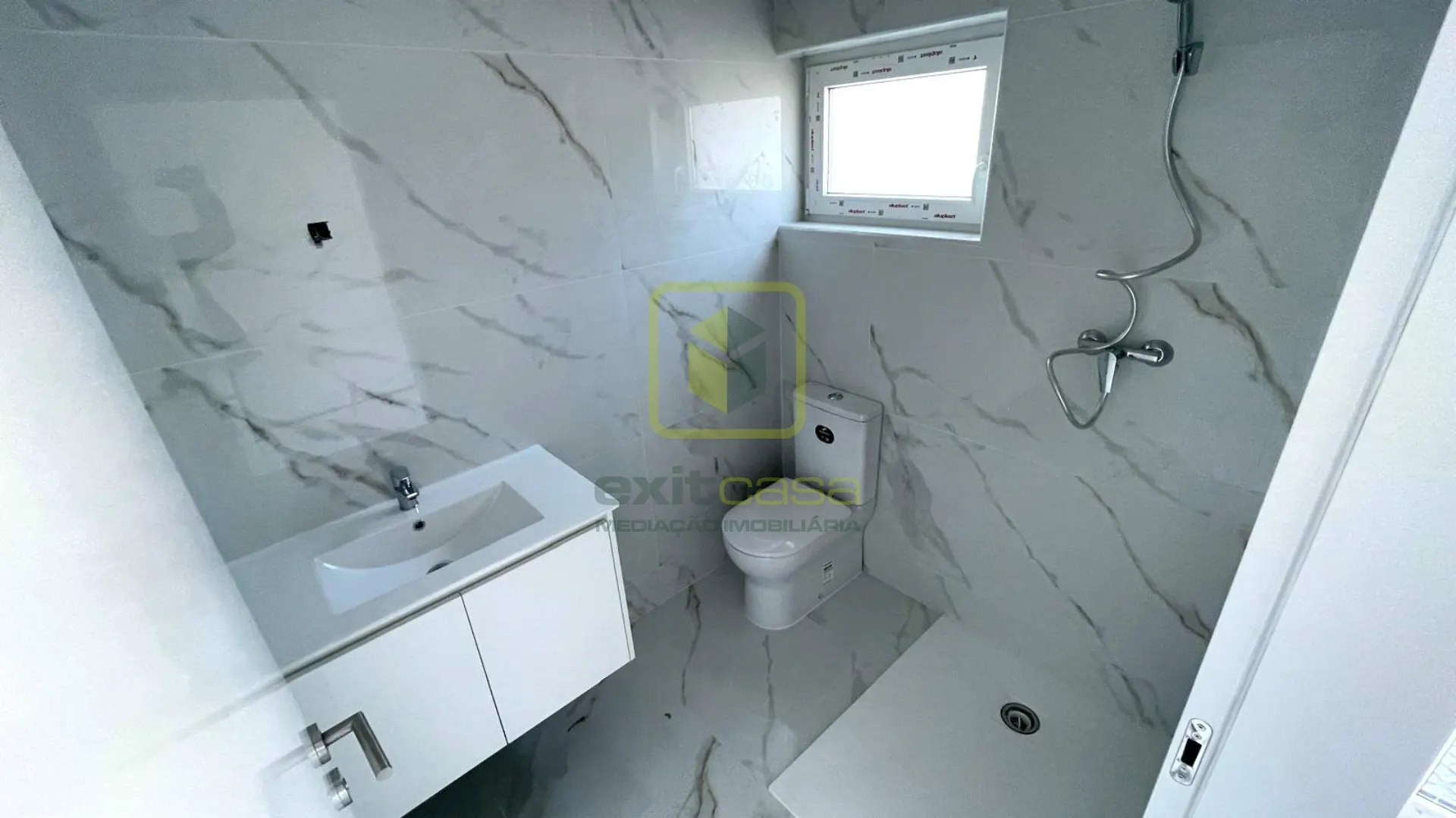 Moradia T3 - Cacia, Aveiro, Aveiro - Miniatura: 9/9