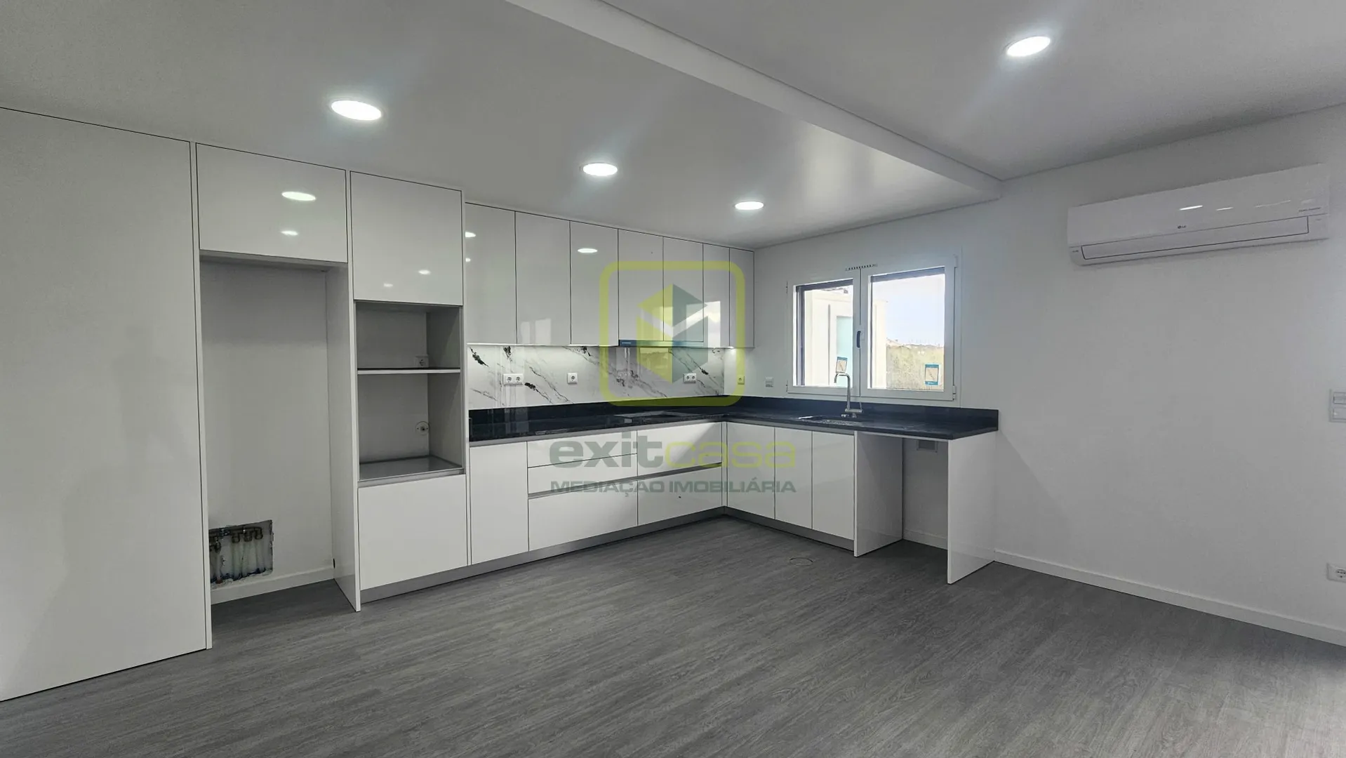 Apartamento T2 - Santa Joana, Aveiro, Aveiro - Miniatura: 1/9