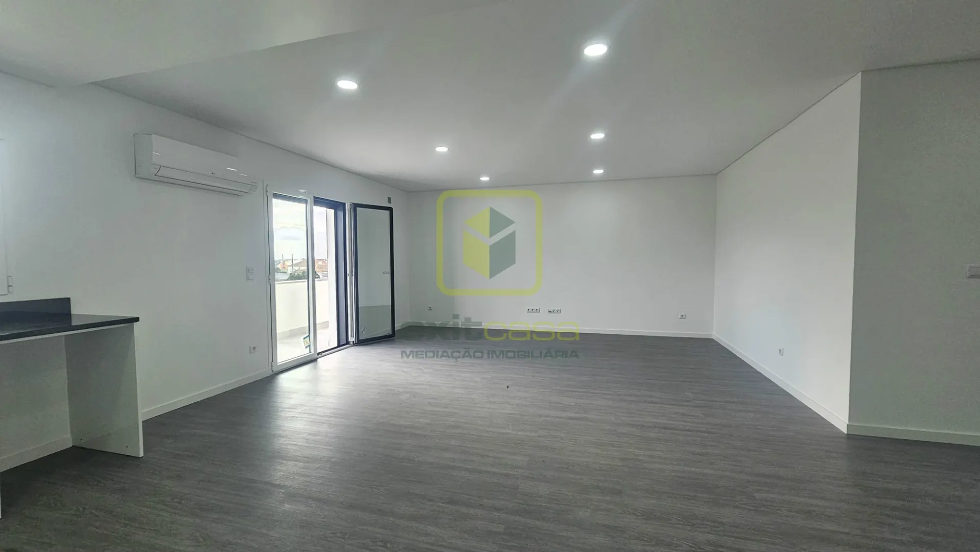 Apartamento T2 - Santa Joana, Aveiro, Aveiro - Miniatura: 2/9