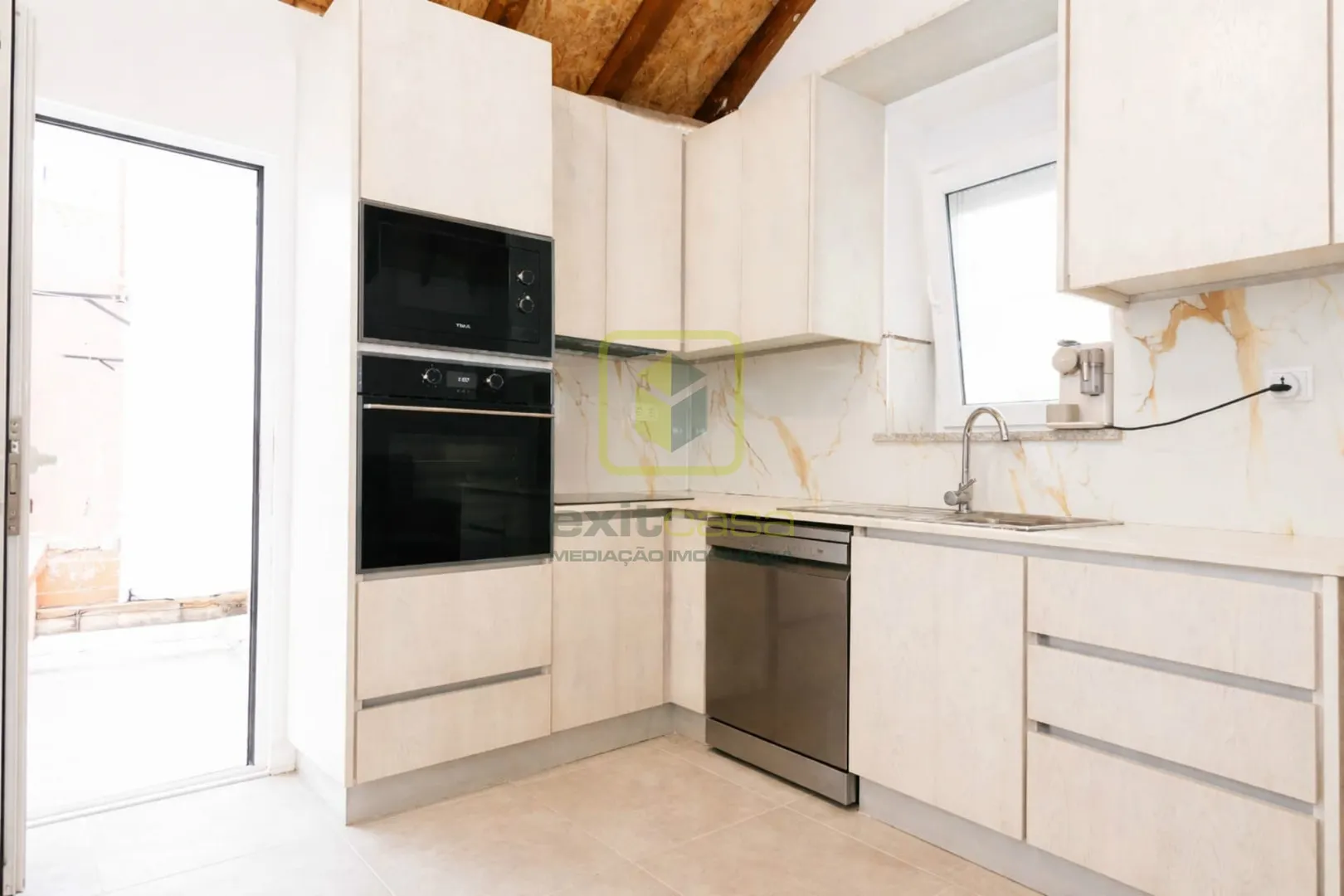 Apartamento T2 - Buarcos, Figueira da Foz, Coimbra - Miniatura: 1/9