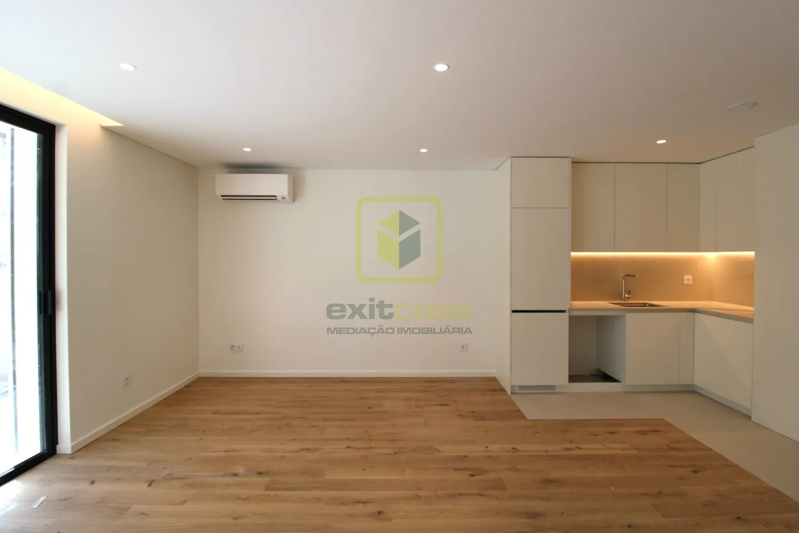 Apartamento T2 - Glória, Aveiro, Aveiro - Imagem grande