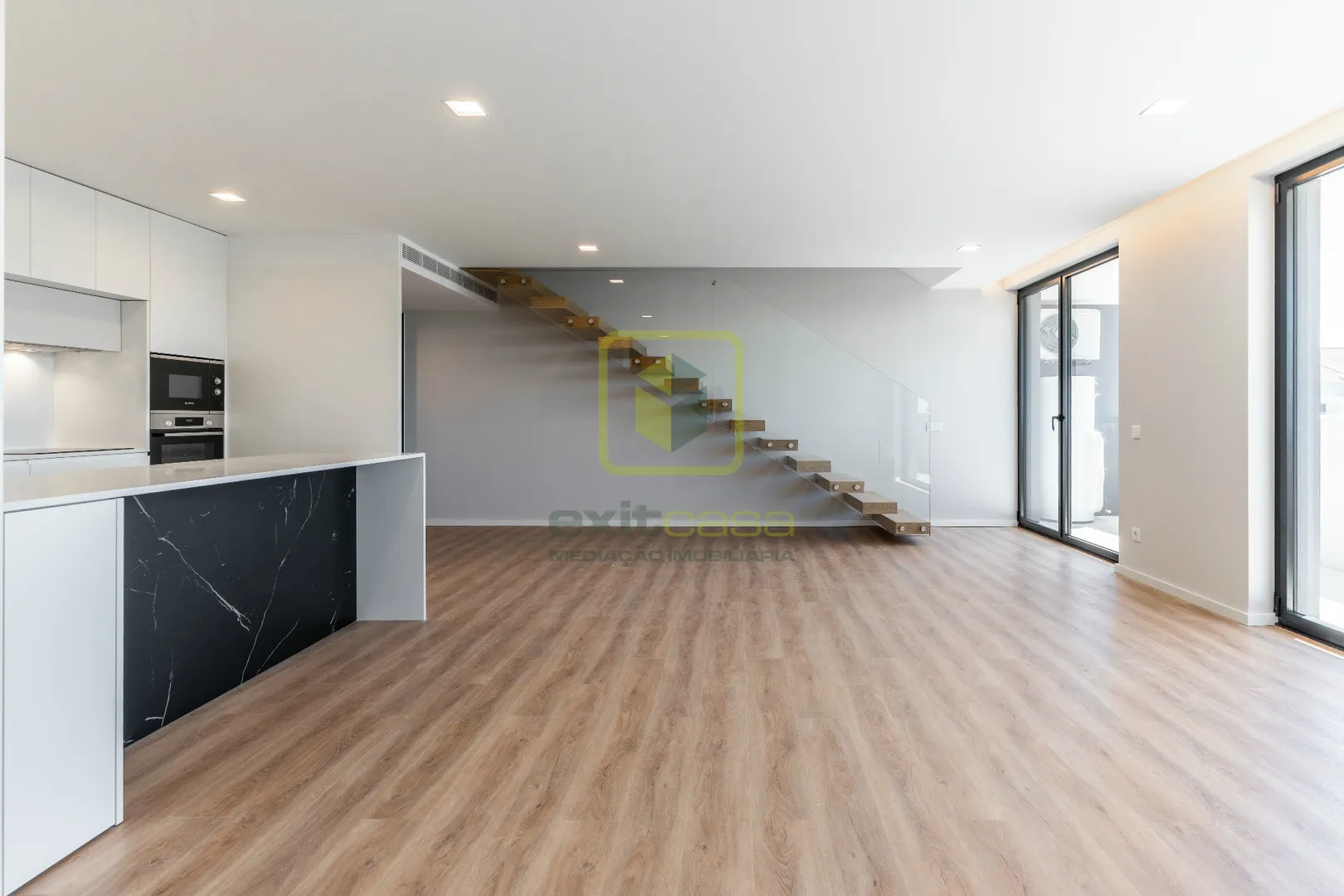 Apartamento T3 - Gl�ria, Aveiro, Aveiro