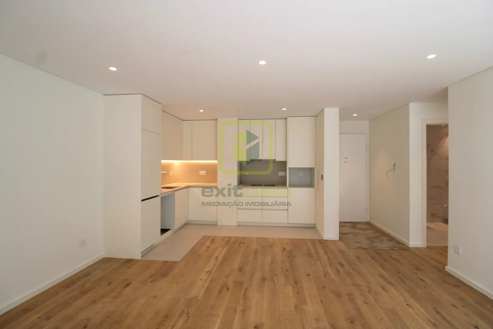 Apartamento T2 - Glria, Aveiro, Aveiro - Miniatura: 1/9