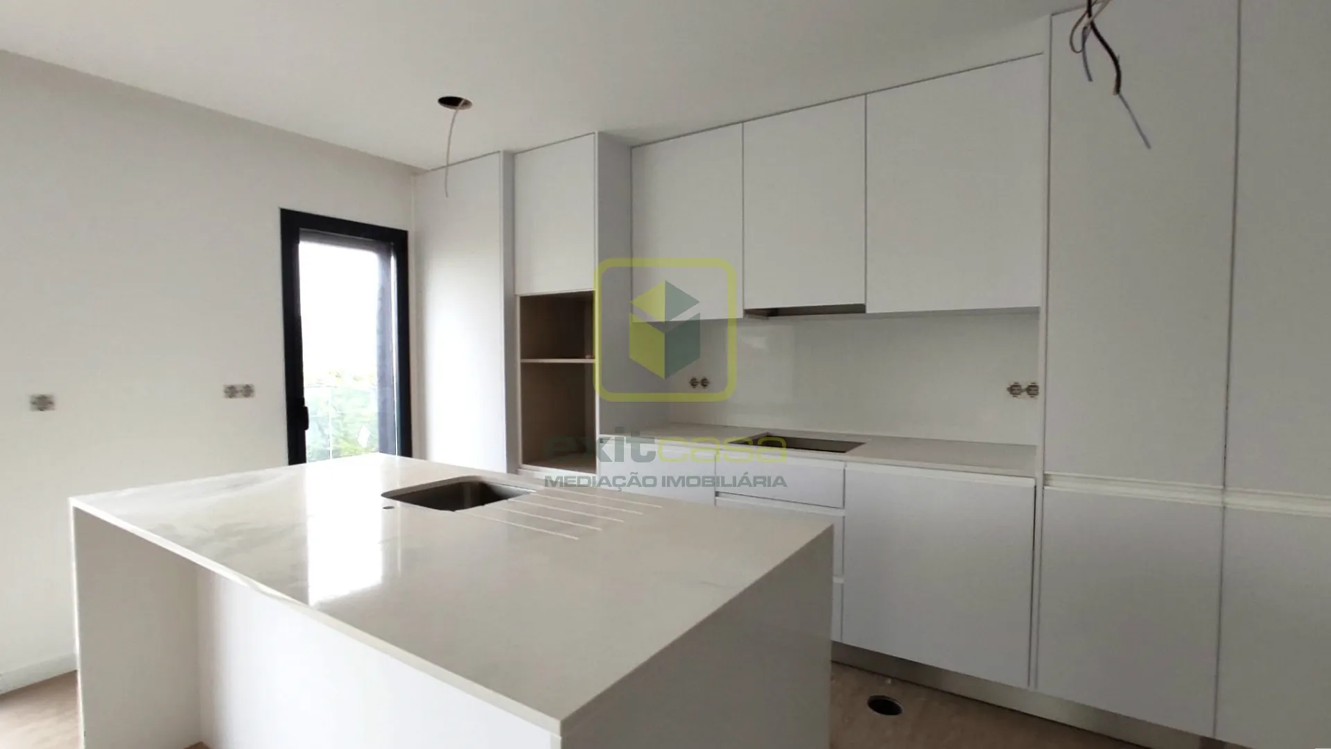 Apartamento T3 - Esgueira, Aveiro, Aveiro - Miniatura: 2/9