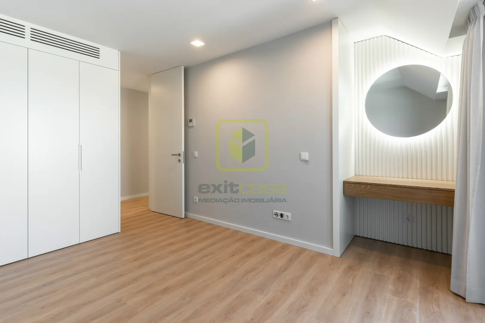 Apartamento T3 - Gl�ria, Aveiro, Aveiro - Miniatura: 9/9