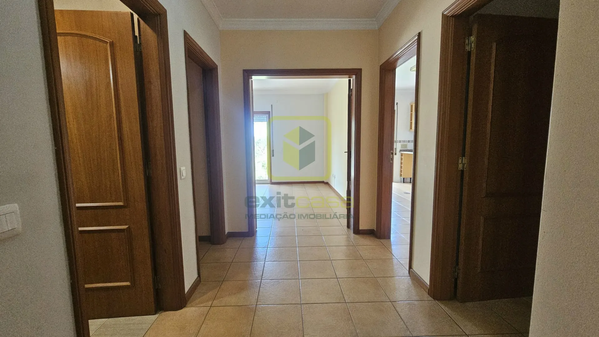 Apartamento T2 - Oi, Oliveira do Bairro, Aveiro - Miniatura: 3/9