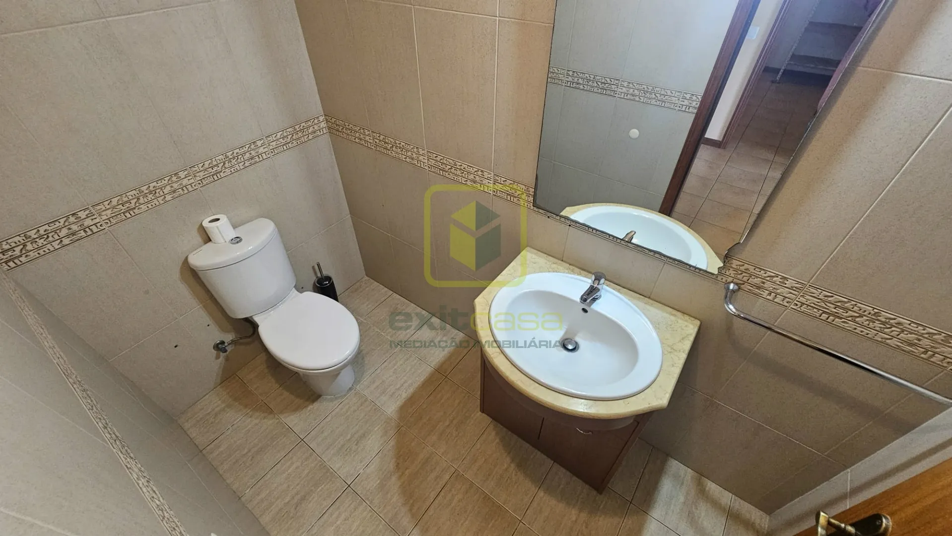 Apartamento T2 - Oi, Oliveira do Bairro, Aveiro - Miniatura: 4/9