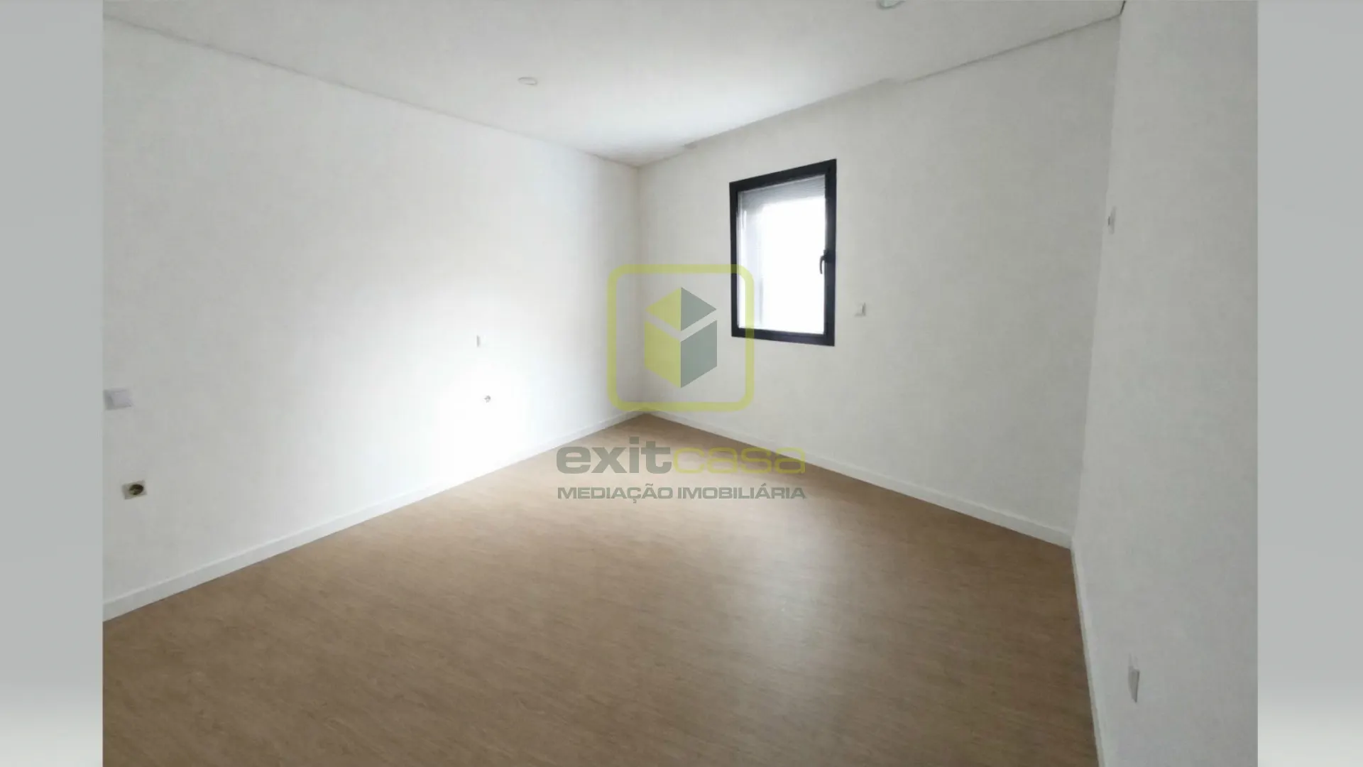 Apartamento T2 - Esgueira, Aveiro, Aveiro - Miniatura: 4/9
