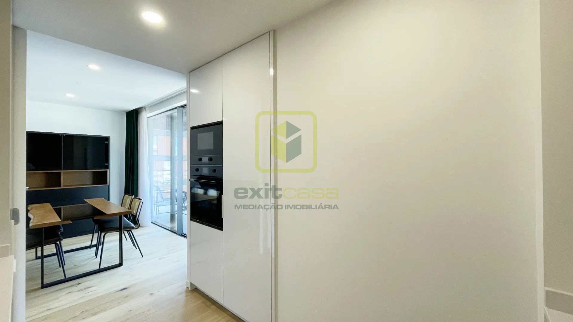 Apartamento T2 - Gl�ria, Aveiro, Aveiro - Miniatura: 5/9