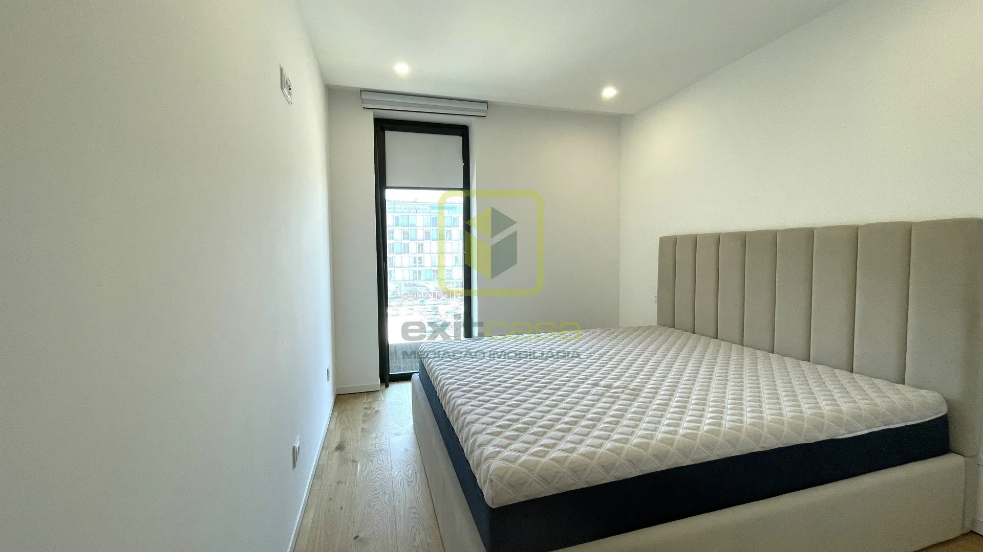 Apartamento T2 - Gl�ria, Aveiro, Aveiro - Miniatura: 9/9