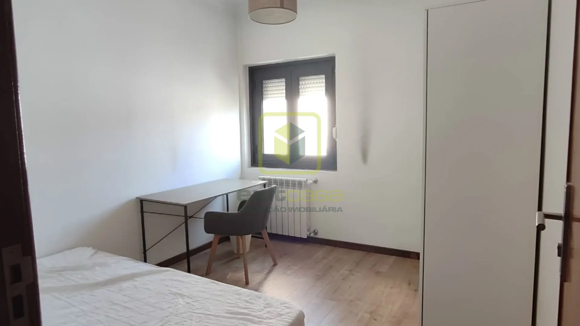 Quarto T5 - Gl�ria, Aveiro, Aveiro - Imagem grande