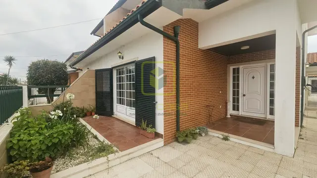 Moradia T4 - Gafanha da Nazar�, �lhavo, Aveiro - Imagem grande