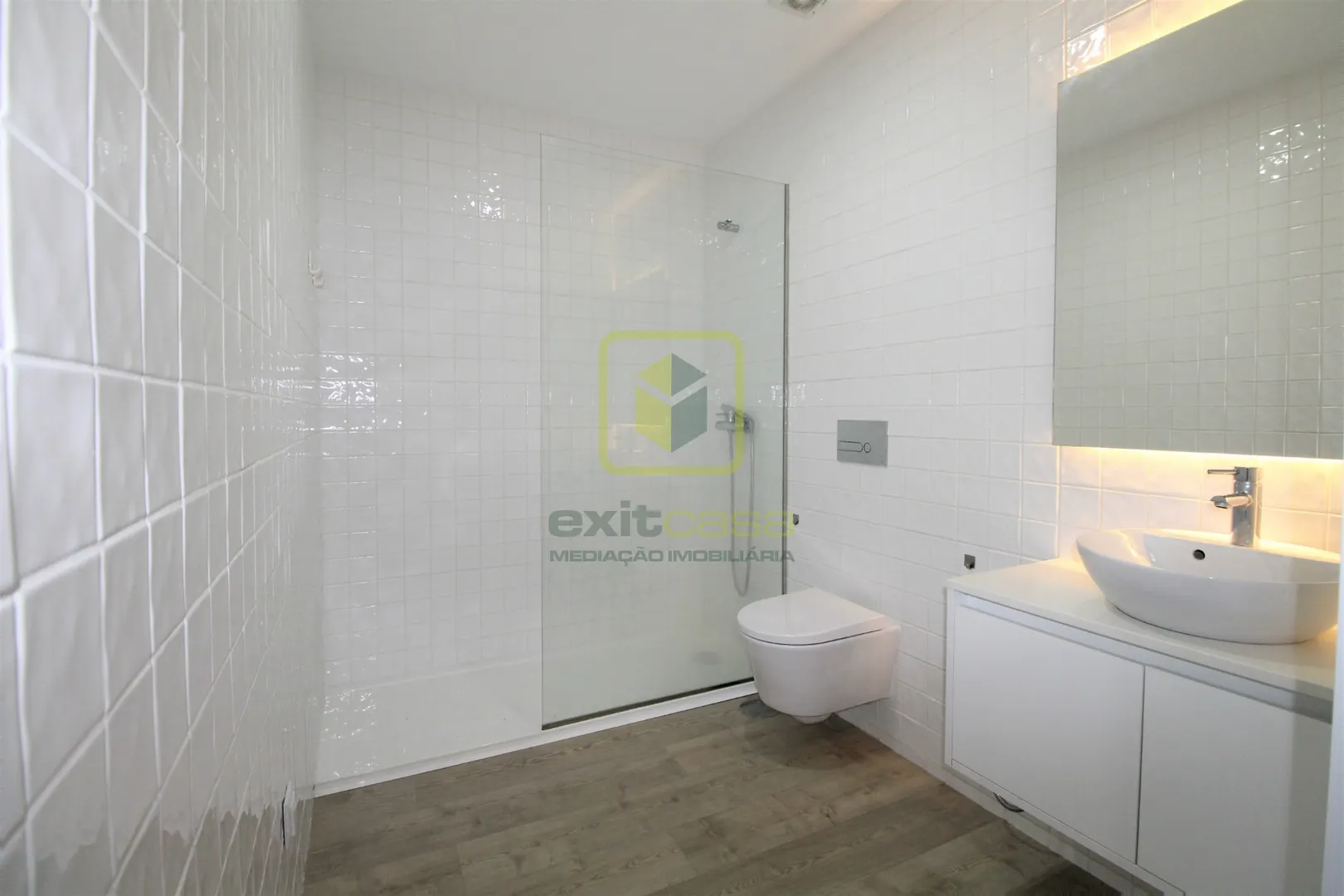 Apartamento T1 - Gl�ria, Aveiro, Aveiro - Miniatura: 5/9