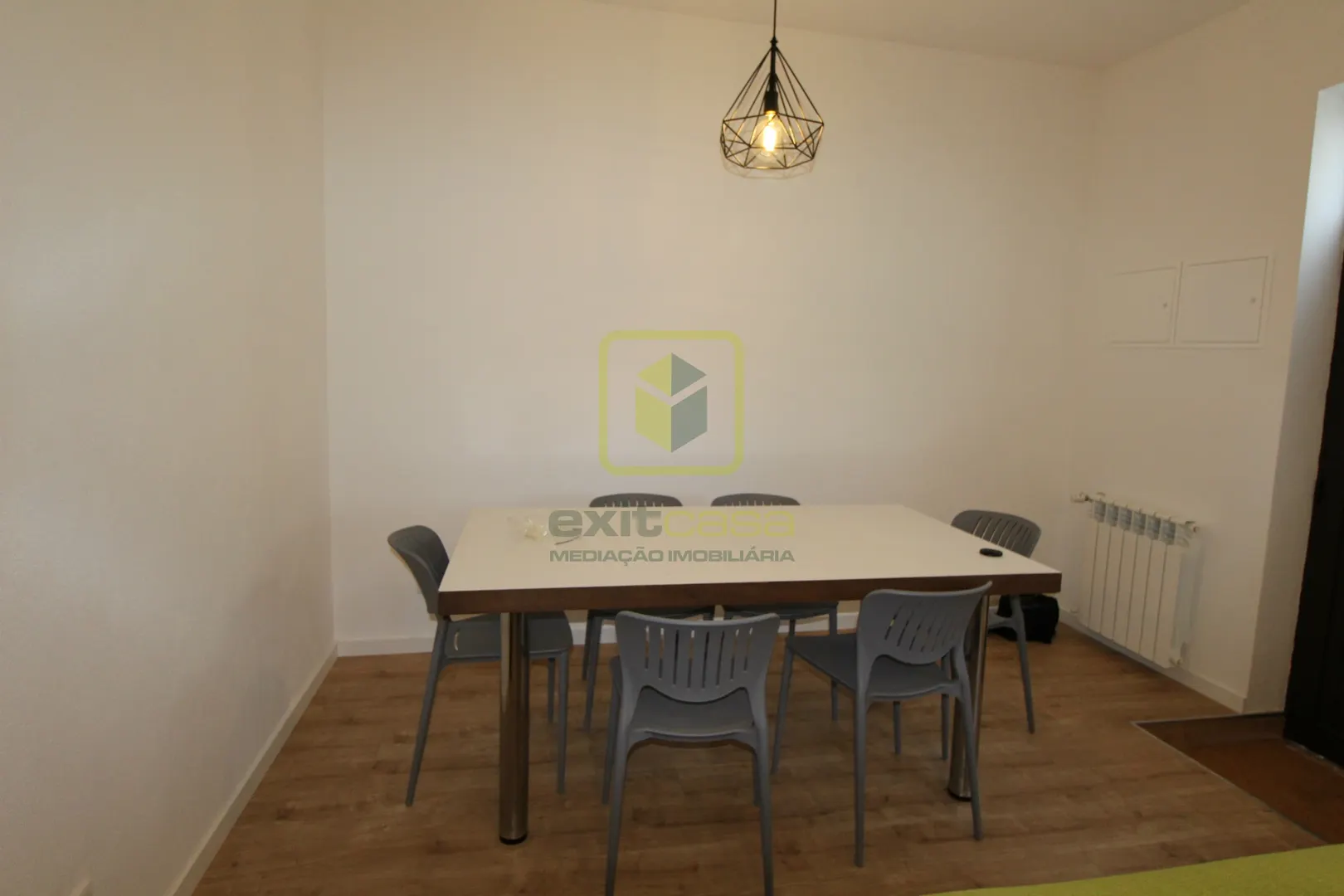 Quarto T5 - Gl�ria, Aveiro, Aveiro - Miniatura: 5/8