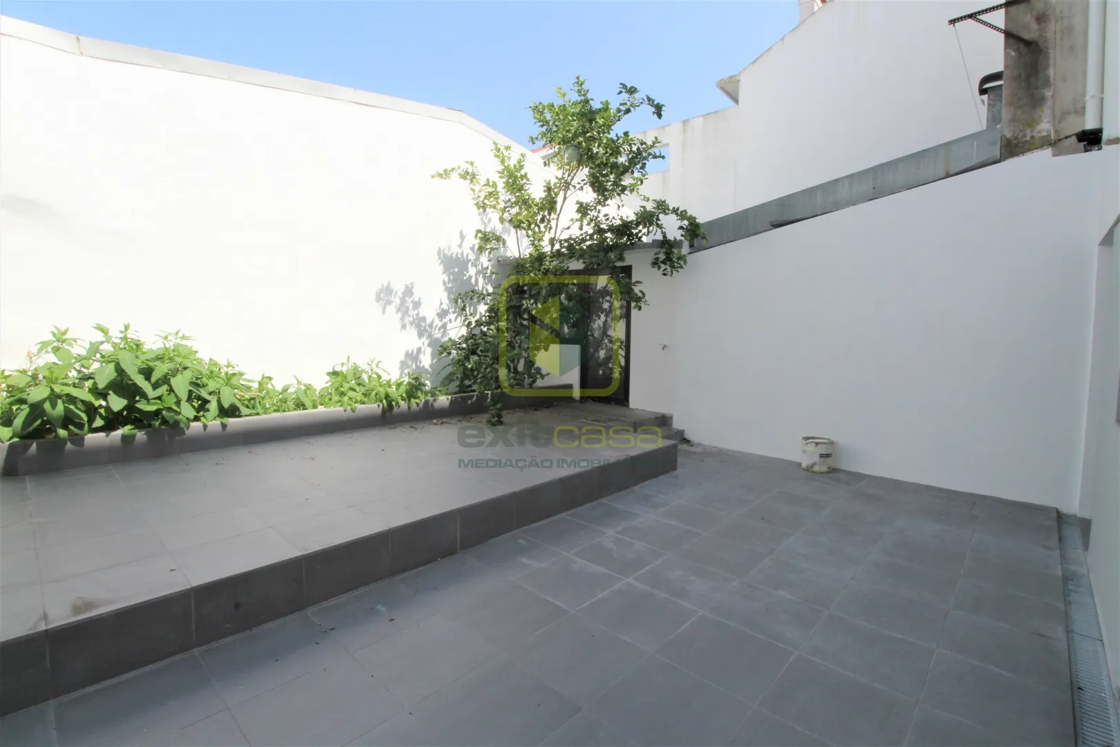 Quarto T5 - Gl�ria, Aveiro, Aveiro - Miniatura: 8/8