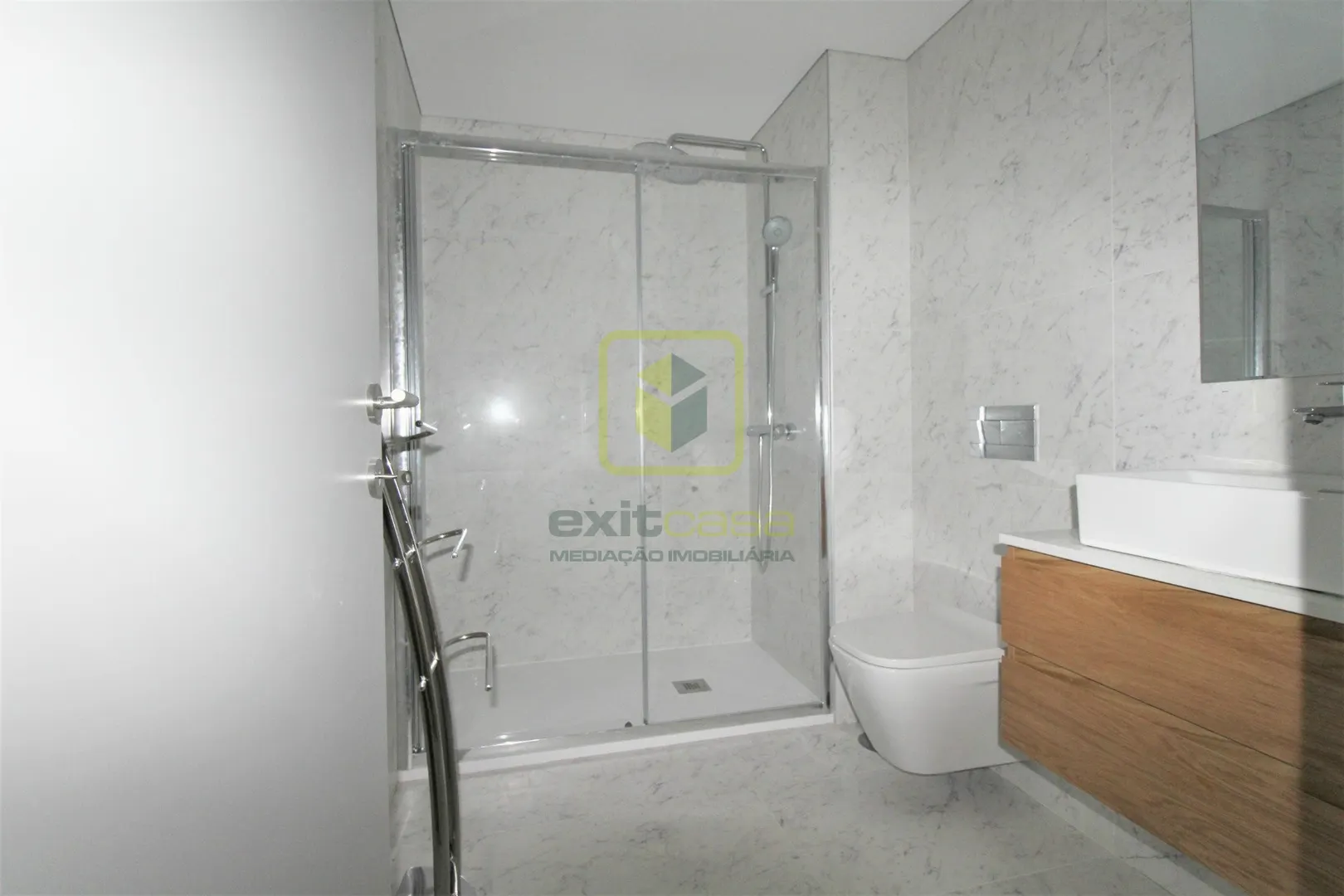 Apartamento T1 - Gl�ria, Aveiro, Aveiro - Miniatura: 4/9