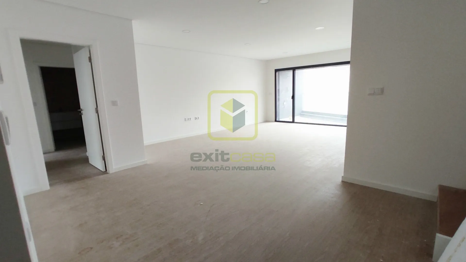 Apartamento T2 - Esgueira, Aveiro, Aveiro - Miniatura: 4/9
