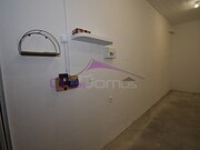 Garagem - So Joo Baptista, Entroncamento, Santarm - Miniatura: 2/2