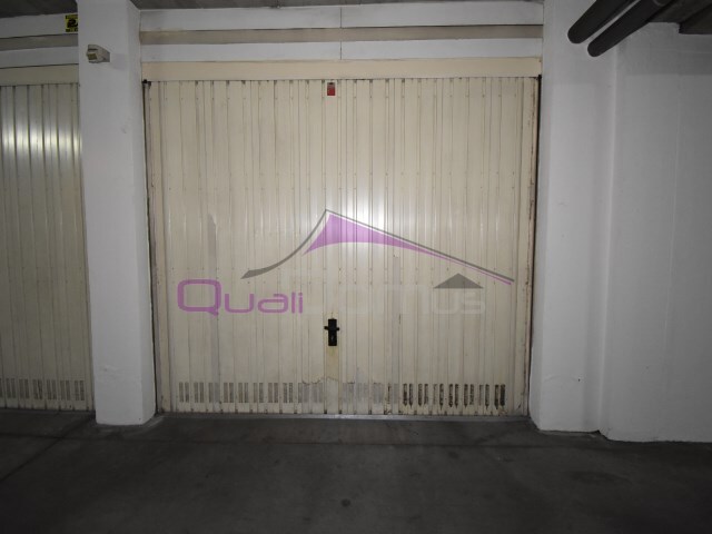 Garagem - Nossa Senhora de F�tima, Entroncamento, Santar�m - Imagem grande