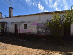Moradia T2 - Brogueira, Torres Novas, Santar�m
