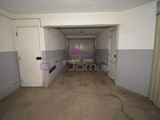 Garagem - Nossa Senhora de Fátima, Entroncamento, Santarém - Miniatura: 5/7