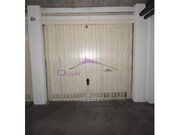 Garagem - Nossa Senhora de F�tima, Entroncamento, Santar�m - Miniatura: 1/6