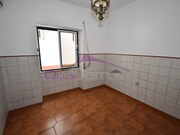 Moradia T3 - Atalaia, Vila Nova da Barquinha, Santar�m - Miniatura: 7/9
