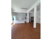 Loja - Nossa Senhora de F�tima, Entroncamento, Santar�m - Miniatura: 4/9