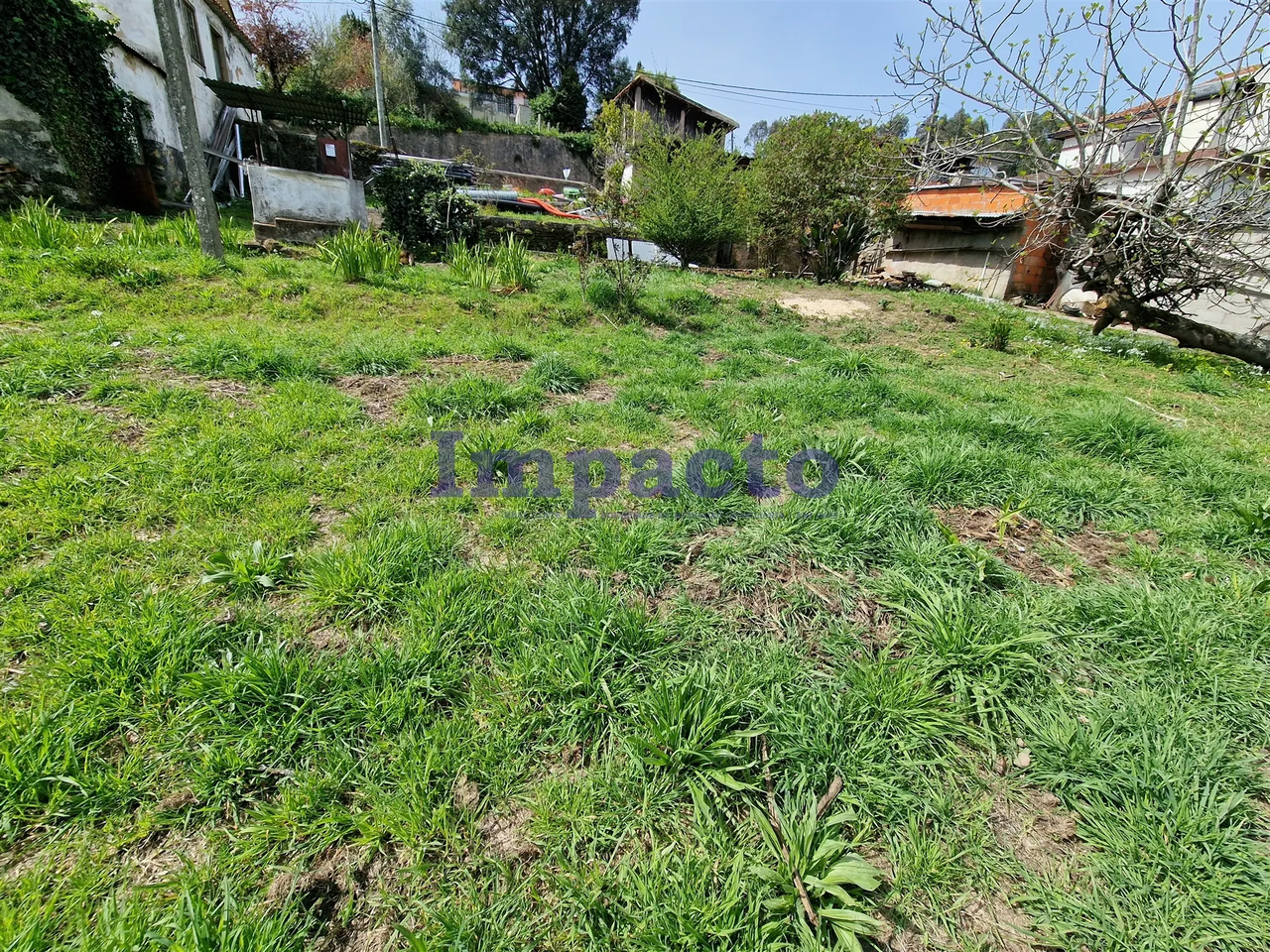 Terreno R�stico - Fornos, Santa Maria da Feira, Aveiro - Miniatura: 1/3