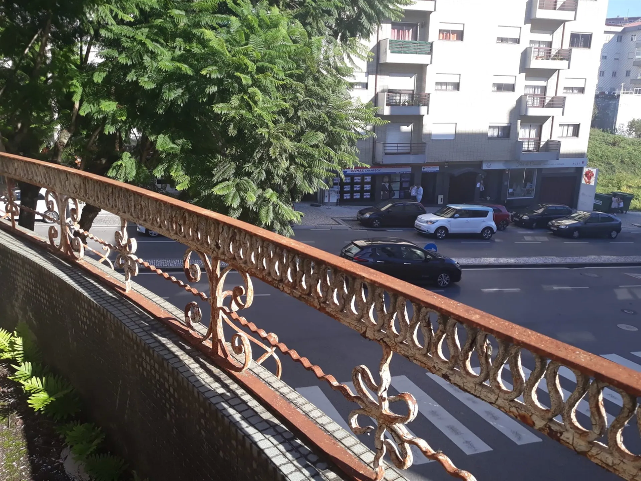 Moradia > T6 - So Joo da Madeira, So Joo da Madeira, Aveiro - Miniatura: 1/9