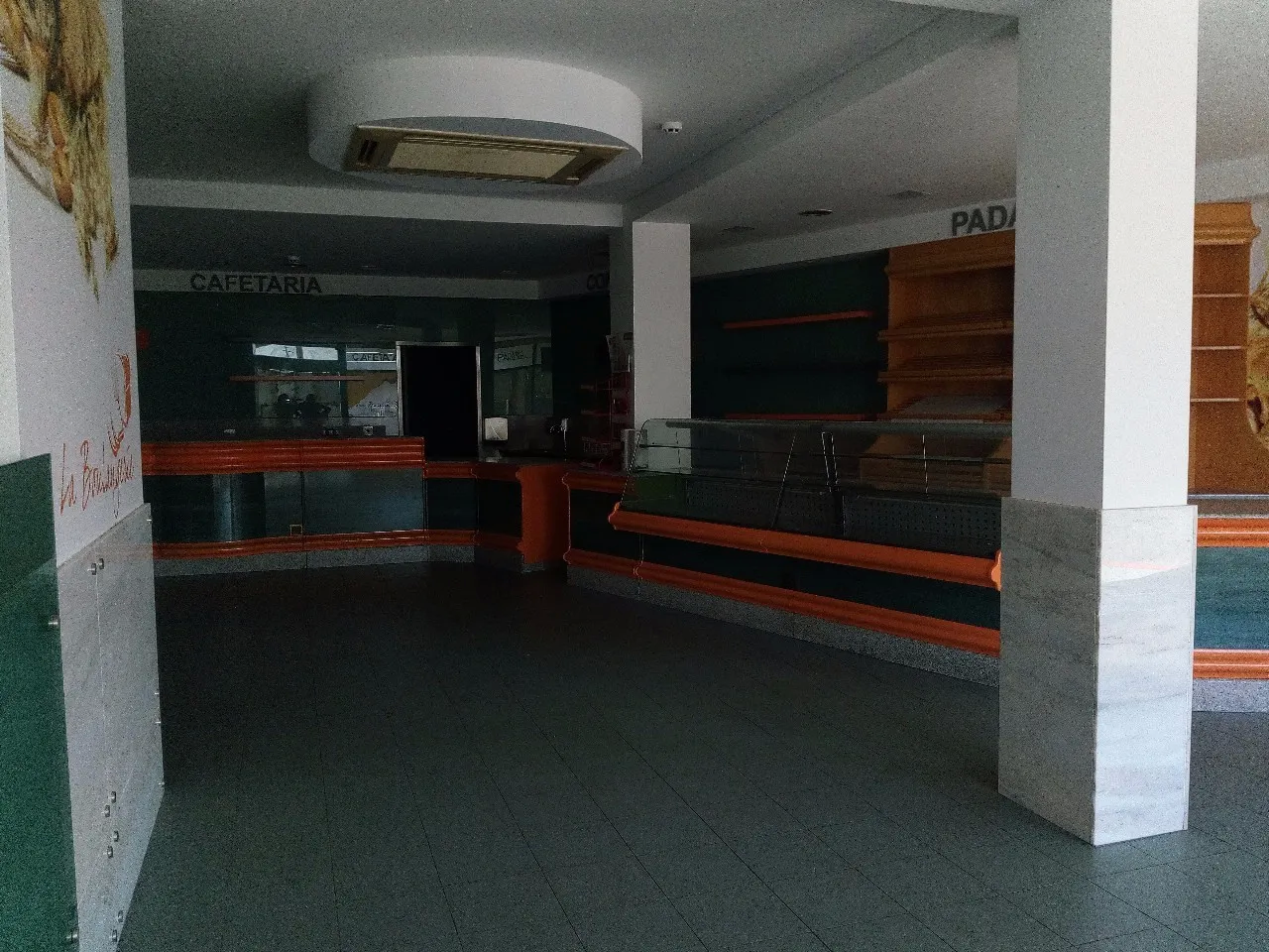Bar/Restaurante - Vila de Cucujes, Oliveira de Azemis, Aveiro - Miniatura: 3/3