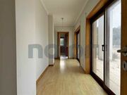 Apartamento T3 - Santiago de Riba-Ul, Oliveira de Azemis, Aveiro - Miniatura: 1/9