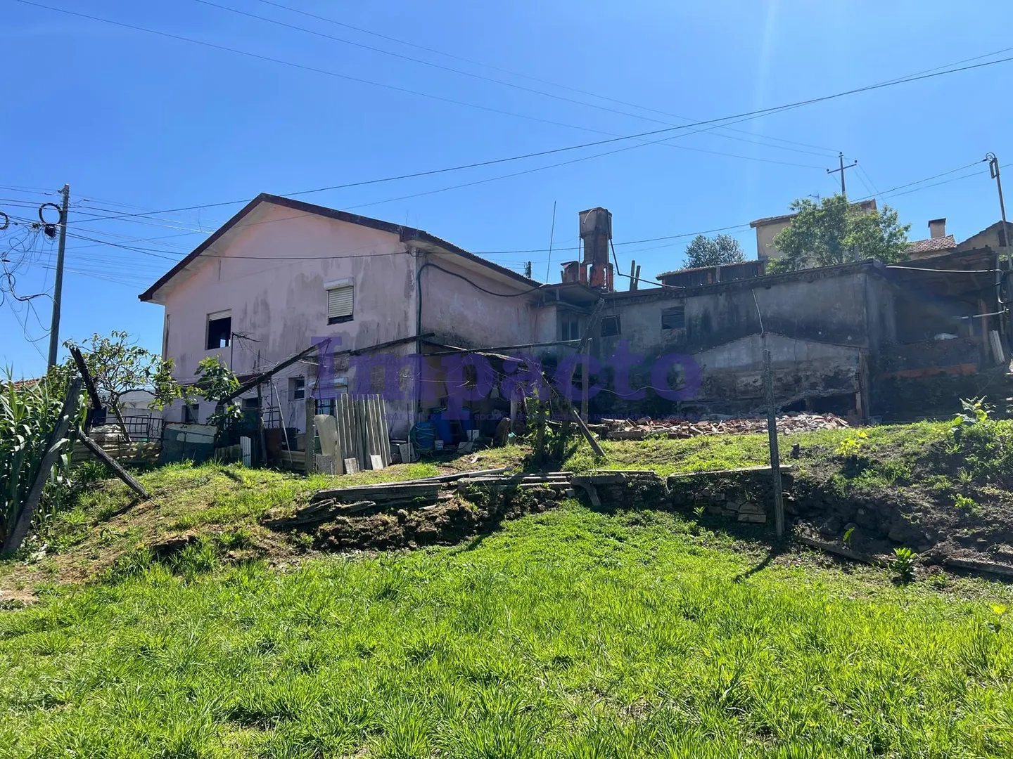 Moradia T3 - Vila de Cucujes, Oliveira de Azemis, Aveiro - Miniatura: 3/9