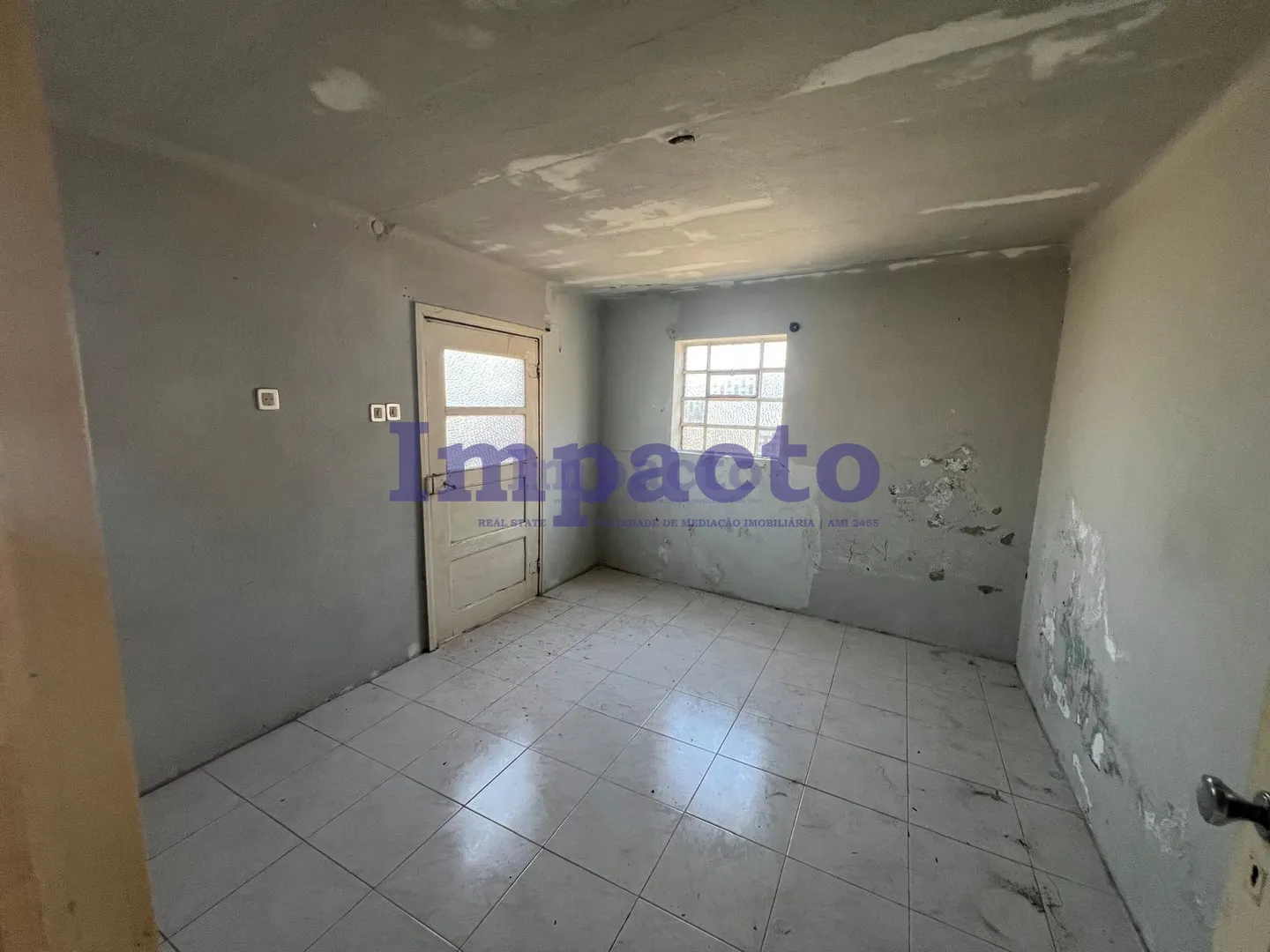 Moradia T3 - Vila de Cucujes, Oliveira de Azemis, Aveiro - Miniatura: 9/9