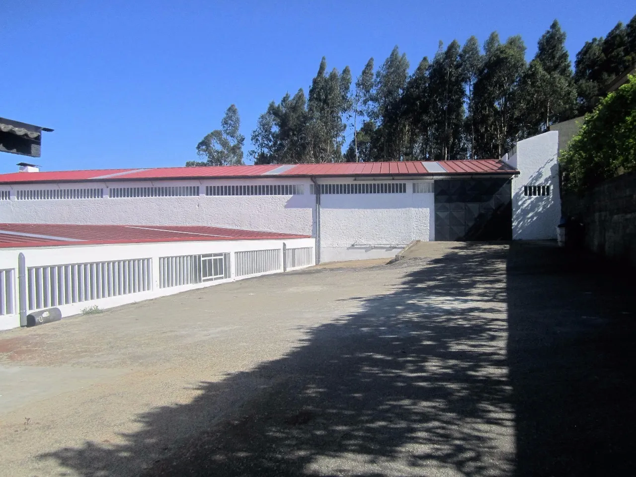 Armazém - Vila de Cucujães, Oliveira de Azeméis, Aveiro - Imagem grande