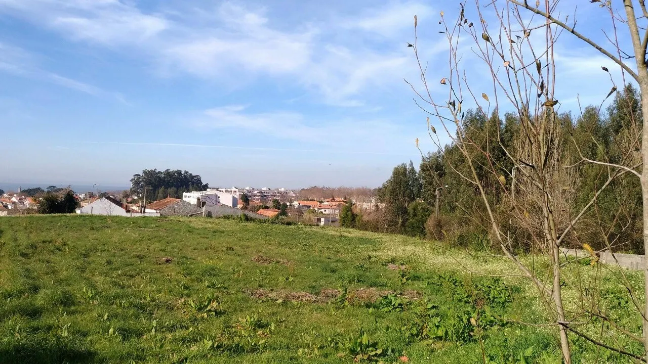Terreno R�stico - Gulpilhares, Vila Nova de Gaia, Porto - Miniatura: 1/8